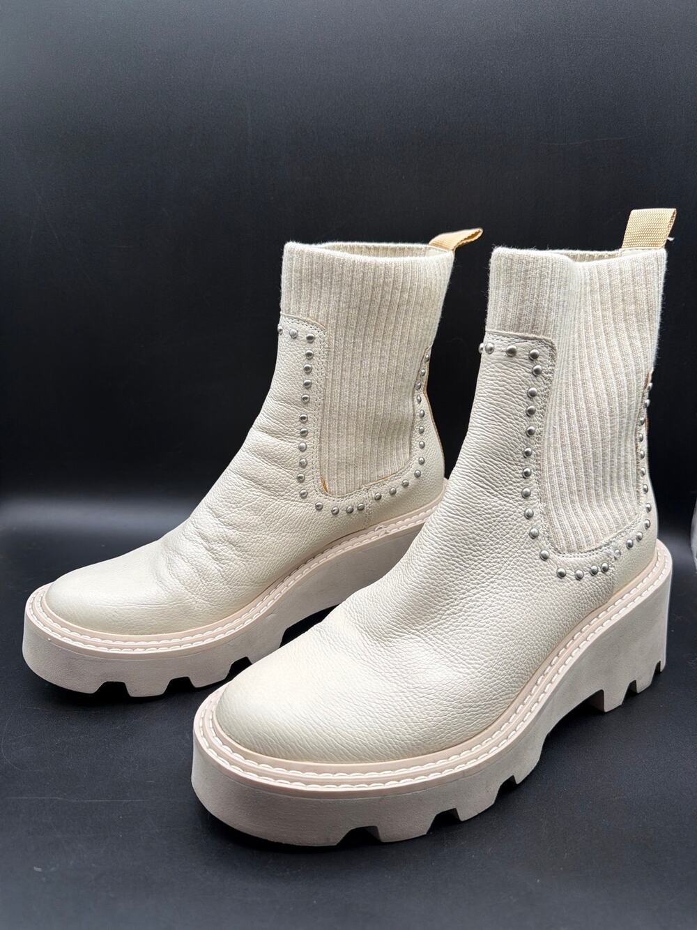 Dolce Vita Hoven Stud H2O Ivory Leather Chelsea Boots – Women’s 9